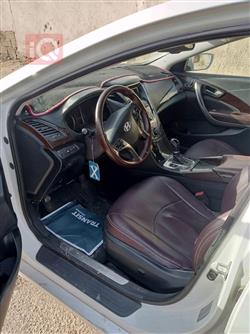 هيونداي أزيرا